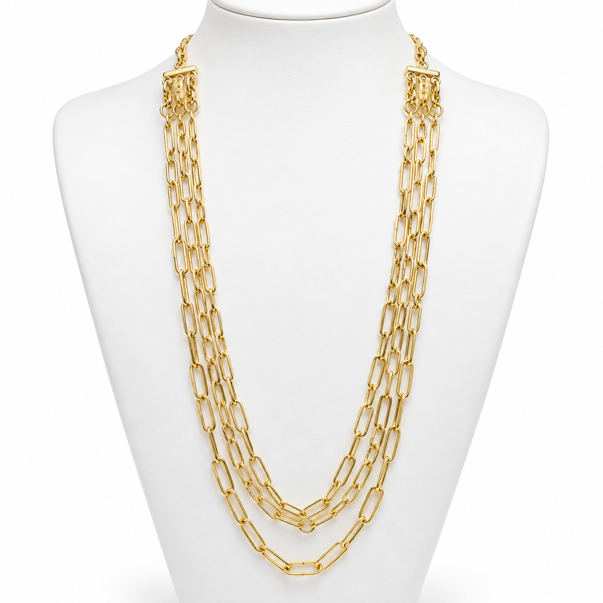 Collar Dorado en Capas