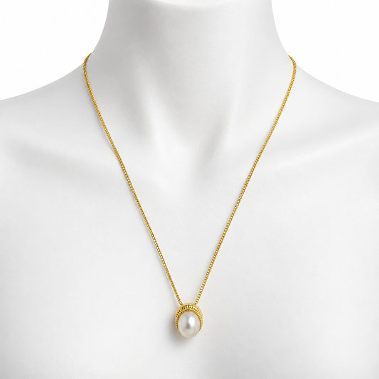 Collar Dorado con Perla