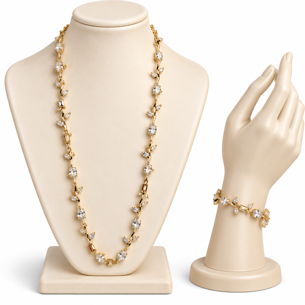 Set Collar y Pulsera Dorados con Cristales Transparentes
